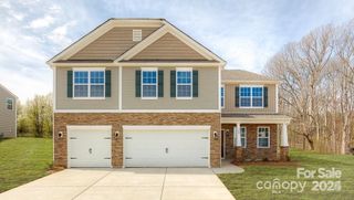 7336 Stonehouse Drive, Gastonia, NC 28056