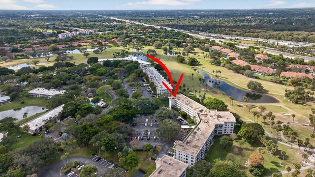 3960 Oaks Clubhouse Drive 512, Pompano Beach, FL 33069