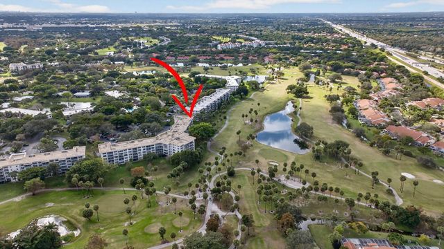 3960 Oaks Clubhouse Drive 512, Pompano Beach, FL 33069