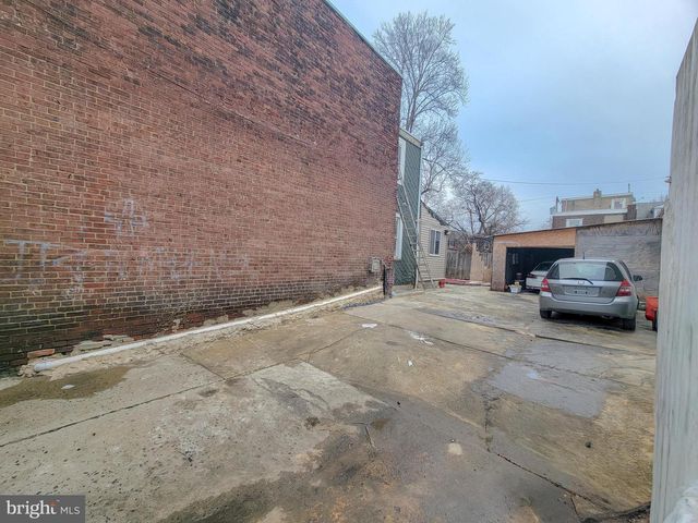 4141 SALEM ST, Philadelphia, PA 19124