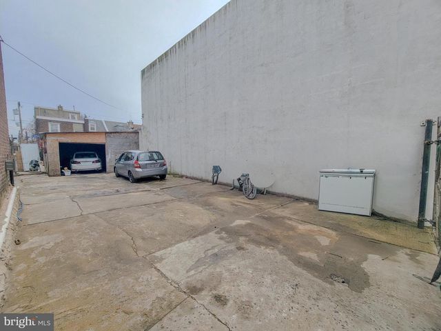 4141 SALEM ST, Philadelphia, PA 19124