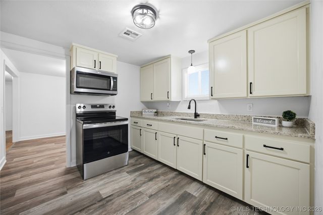 306 First Street, Tahlequah, OK 74464