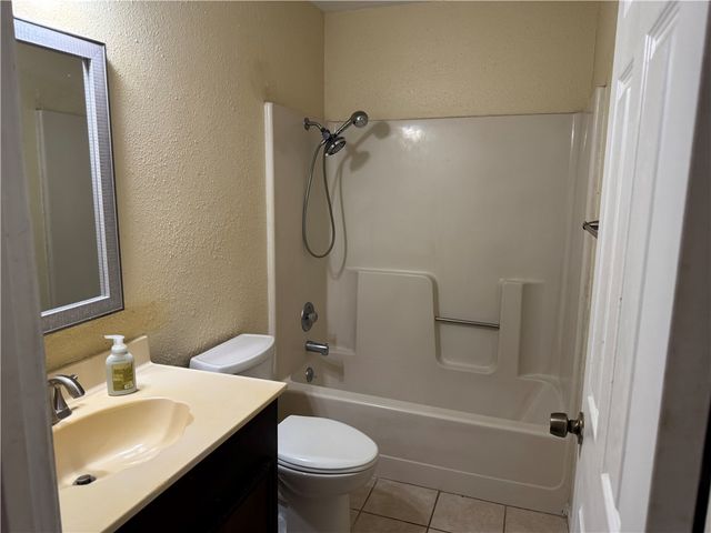 3009 Hilldale Dr, Corpus Christi, TX 78415