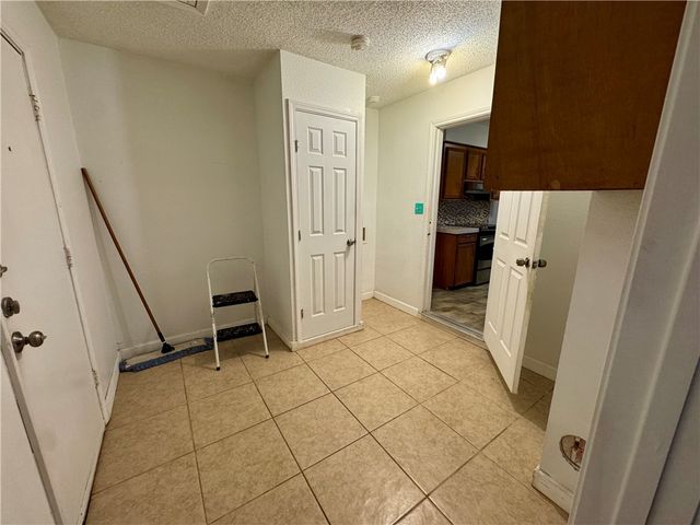 3009 Hilldale Dr, Corpus Christi, TX 78415
