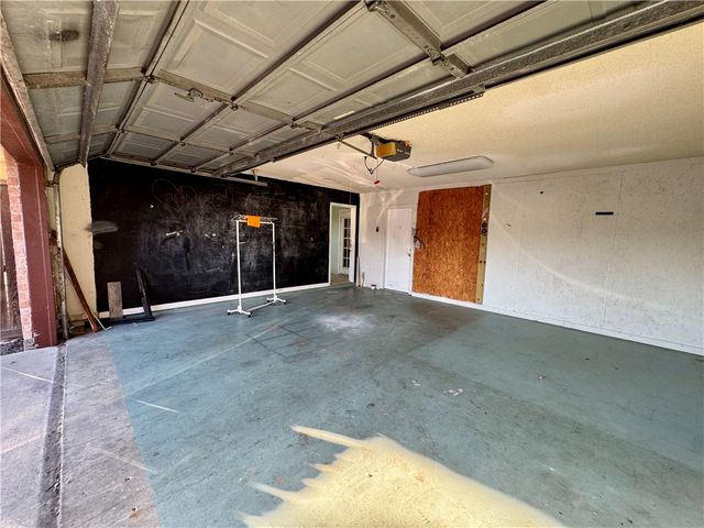 3009 Hilldale Dr, Corpus Christi, TX 78415