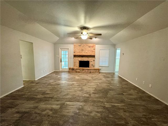 3009 Hilldale Dr, Corpus Christi, TX 78415