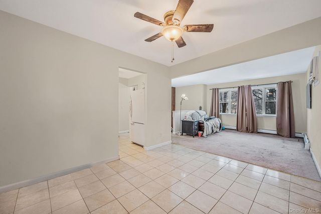 29 N Baldwin Place, Massapequa, NY 11758