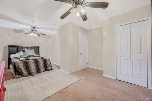 29 N Baldwin Place, Massapequa, NY 11758