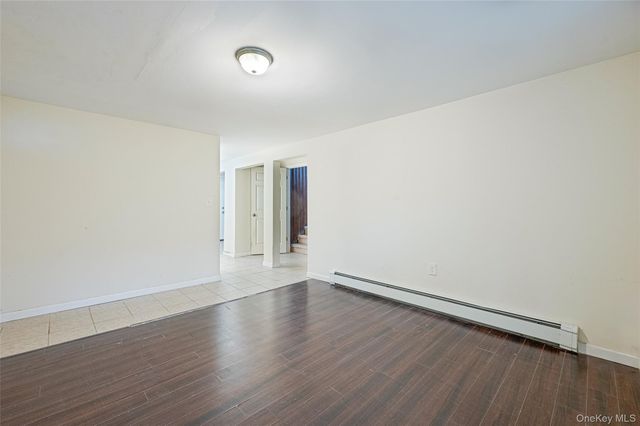 29 N Baldwin Place, Massapequa, NY 11758