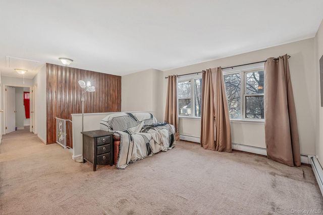 29 N Baldwin Place, Massapequa, NY 11758