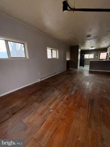 97 STORMY LN, Springfield, WV 26763