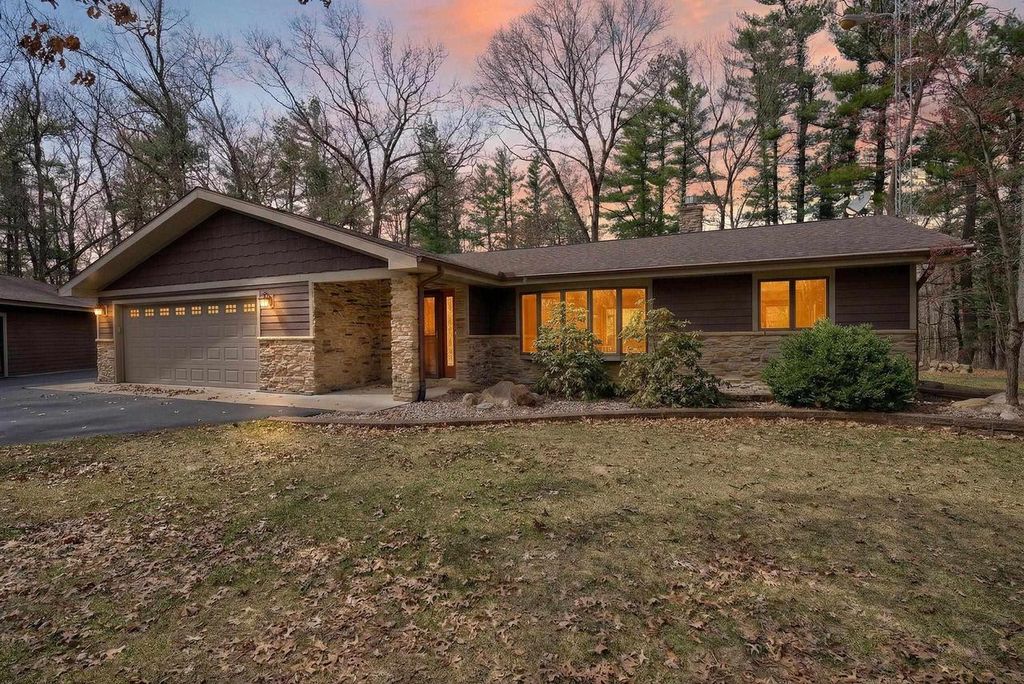 N2621 BAMBI COURT, Wautoma, WI 54982