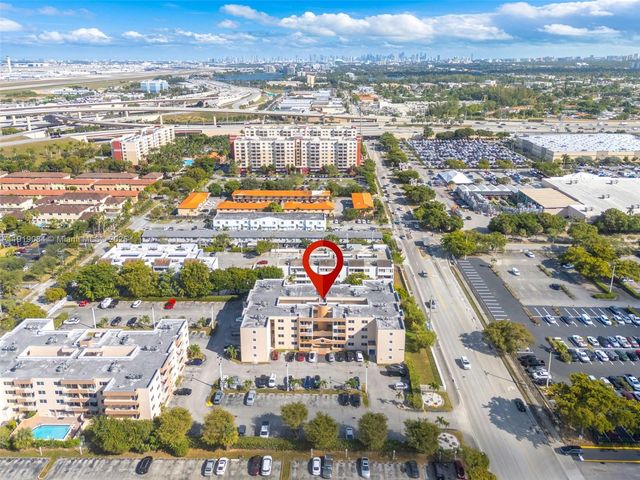 8045 NW 7th St 2301, Miami, FL 33126