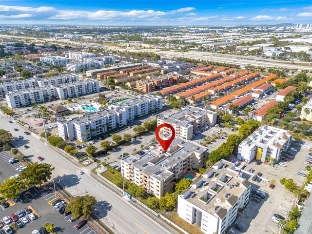 8045 NW 7th St 2301, Miami, FL 33126