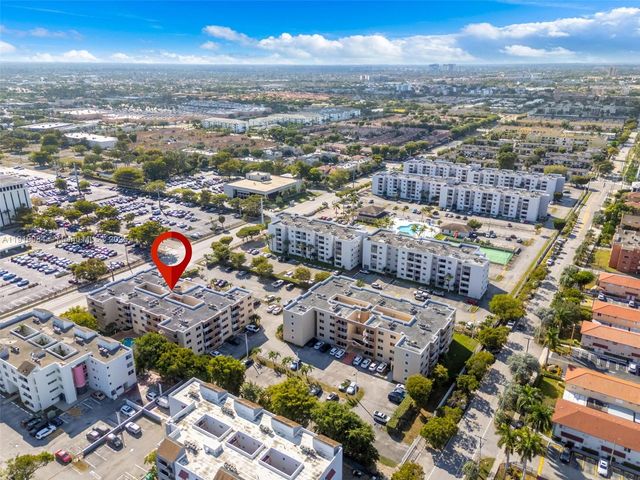 8045 NW 7th St 2301, Miami, FL 33126