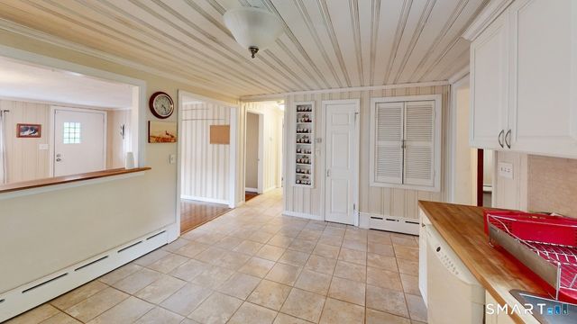 88 Avery Avenue, Meriden, CT 06450