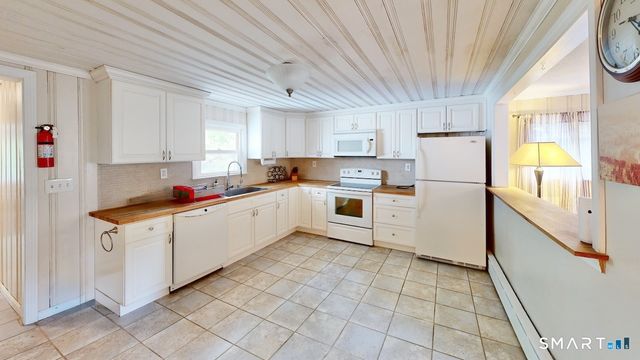 88 Avery Avenue, Meriden, CT 06450