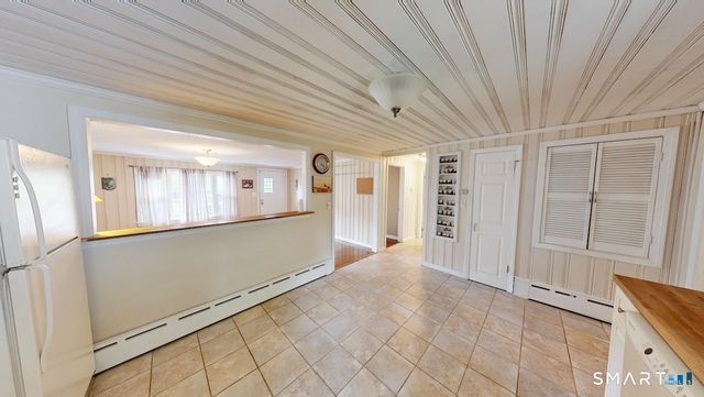 88 Avery Avenue, Meriden, CT 06450