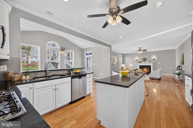 9407 RESERVOIR RD, Fredericksburg, VA 22407
