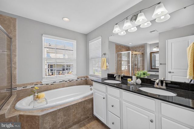 9407 RESERVOIR RD, Fredericksburg, VA 22407