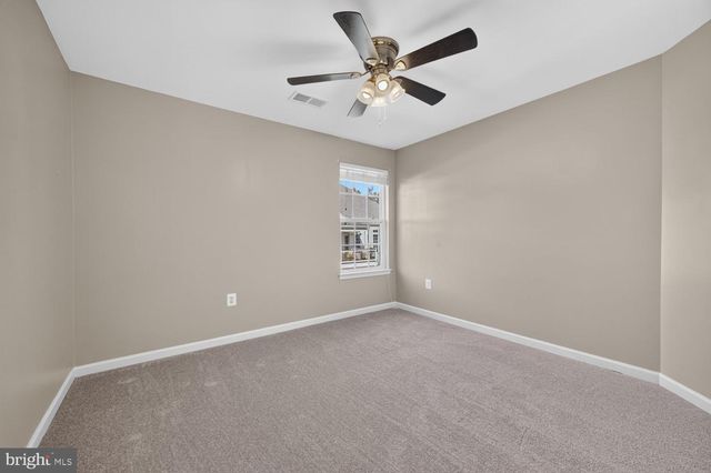 9407 RESERVOIR RD, Fredericksburg, VA 22407
