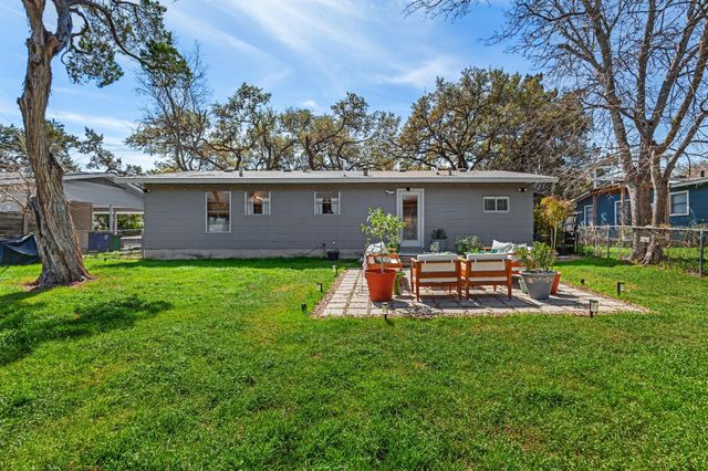 1110 W Oltorf ST, Austin, TX 78704