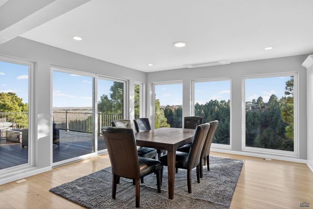 945 ENCHANTMENT RD, Rapid City, SD 57701