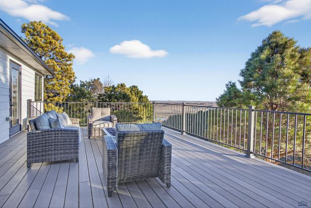 945 ENCHANTMENT RD, Rapid City, SD 57701