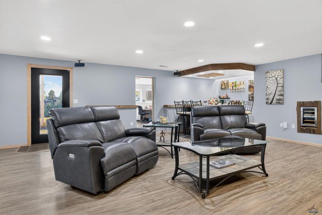 945 ENCHANTMENT RD, Rapid City, SD 57701