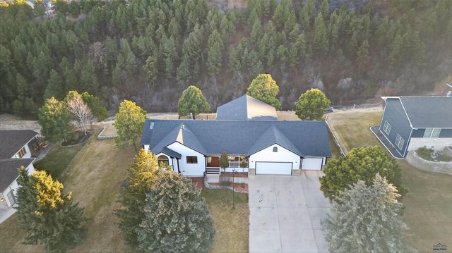 945 ENCHANTMENT RD, Rapid City, SD 57701