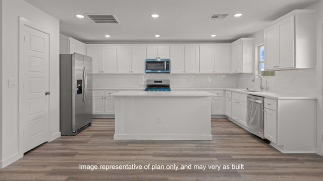 1307 Flint Avenue, Wolfforth, TX 79382