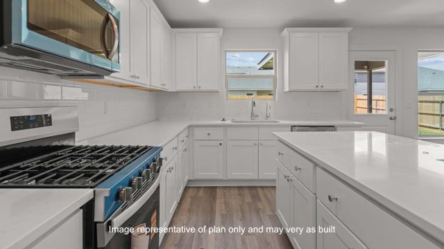 1307 Flint Avenue, Wolfforth, TX 79382