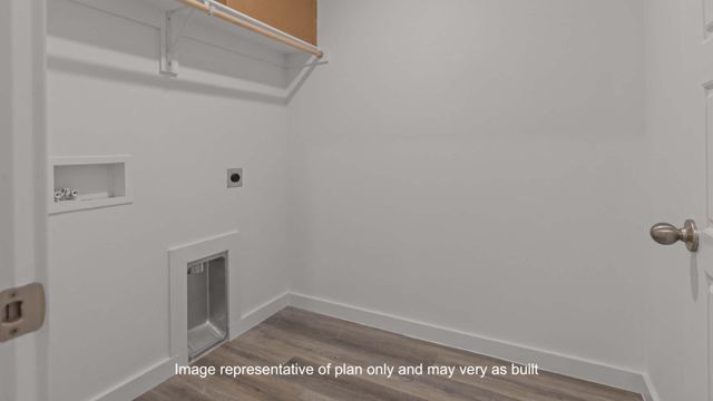 1307 Flint Avenue, Wolfforth, TX 79382