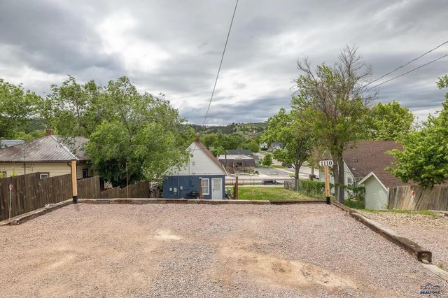 1110 MT RUSHMORE RD, Rapid City, SD 57701