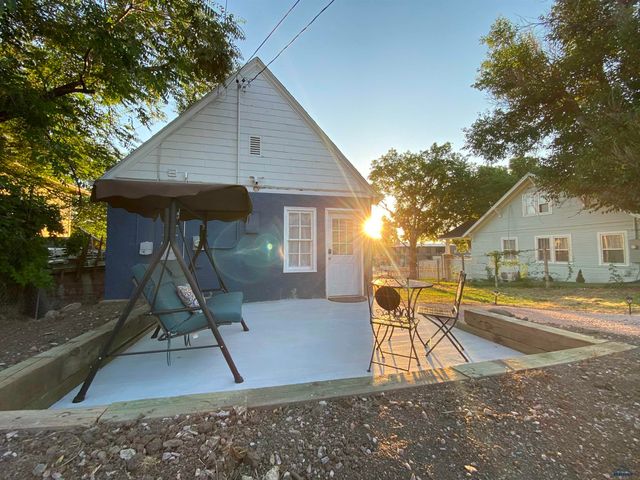 1110 MT RUSHMORE RD, Rapid City, SD 57701