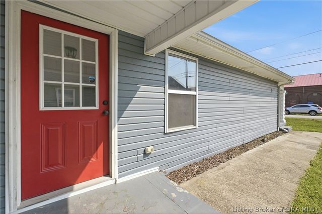 1037 Watt Street, Jeffersonville, IN 47130