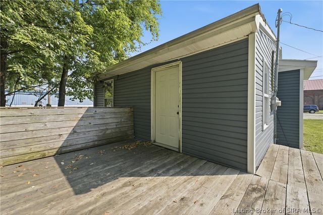1037 Watt Street, Jeffersonville, IN 47130