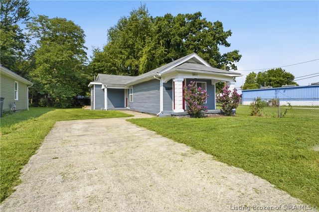 1037 Watt Street, Jeffersonville, IN 47130