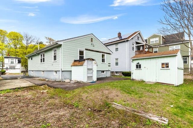 211 Arlington St, Medford, MA 02155