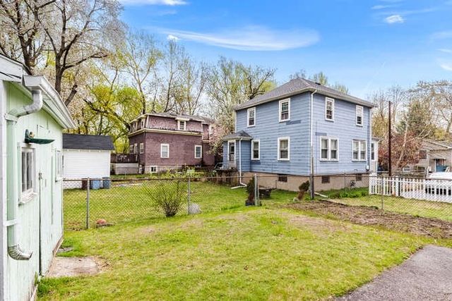 211 Arlington St, Medford, MA 02155