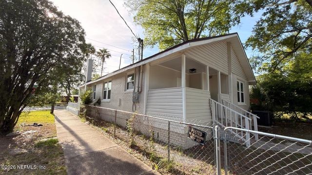 1728 MYRTLE Avenue N, Jacksonville, FL 32209