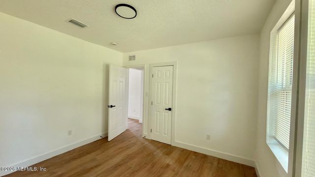 1728 MYRTLE Avenue N, Jacksonville, FL 32209