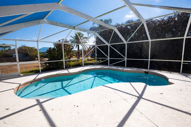 2962 SE Bella Road, Port St. Lucie, Port St Lucie, FL 34984