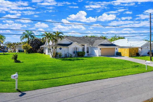 2962 SE Bella Road, Port St. Lucie, Port St Lucie, FL 34984