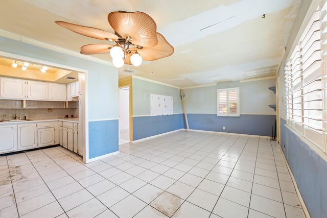 160 NE 60th Street, Oakland Park, FL 33334