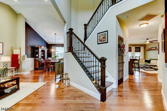 88 Watch Hill Rd, Hackettstown Town, NJ 07840
