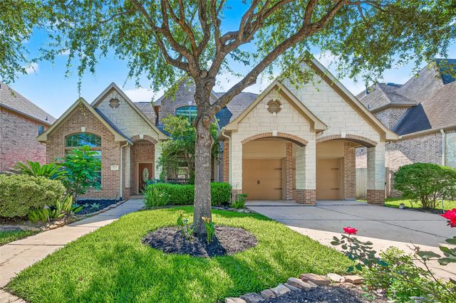 635 Doscher Lane, Sugar Land, TX 77479
