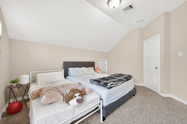 635 Doscher Lane, Sugar Land, TX 77479