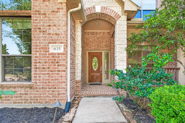 635 Doscher Lane, Sugar Land, TX 77479