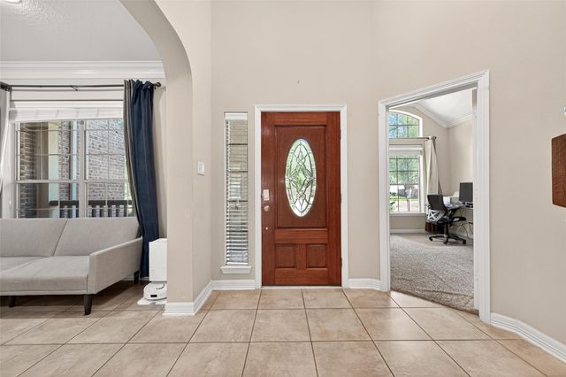 635 Doscher Lane, Sugar Land, TX 77479